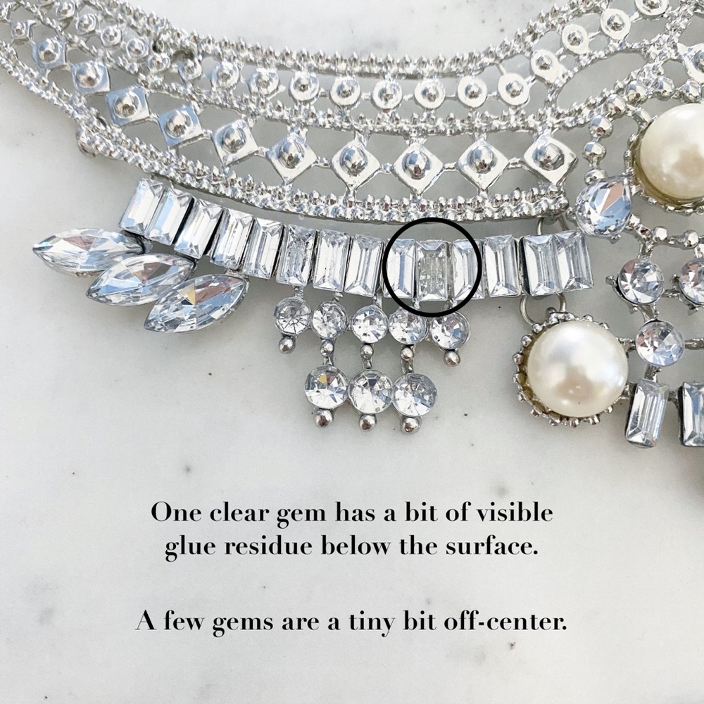 🆑 "Lydia" Necklace || Clear Crystal Pearl - Picture 5 of 9